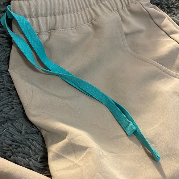 COPY - Picture 3 of 4